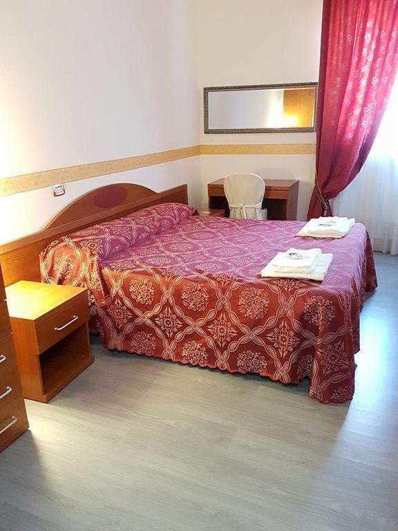 אלבנו לזיאלה Villa Altieri מראה חיצוני תמונה
